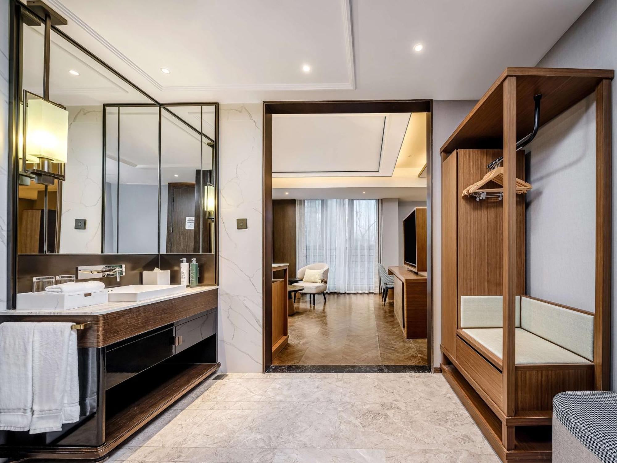 Hilton Garden Inn Beijing Guomao Eksteriør bilde