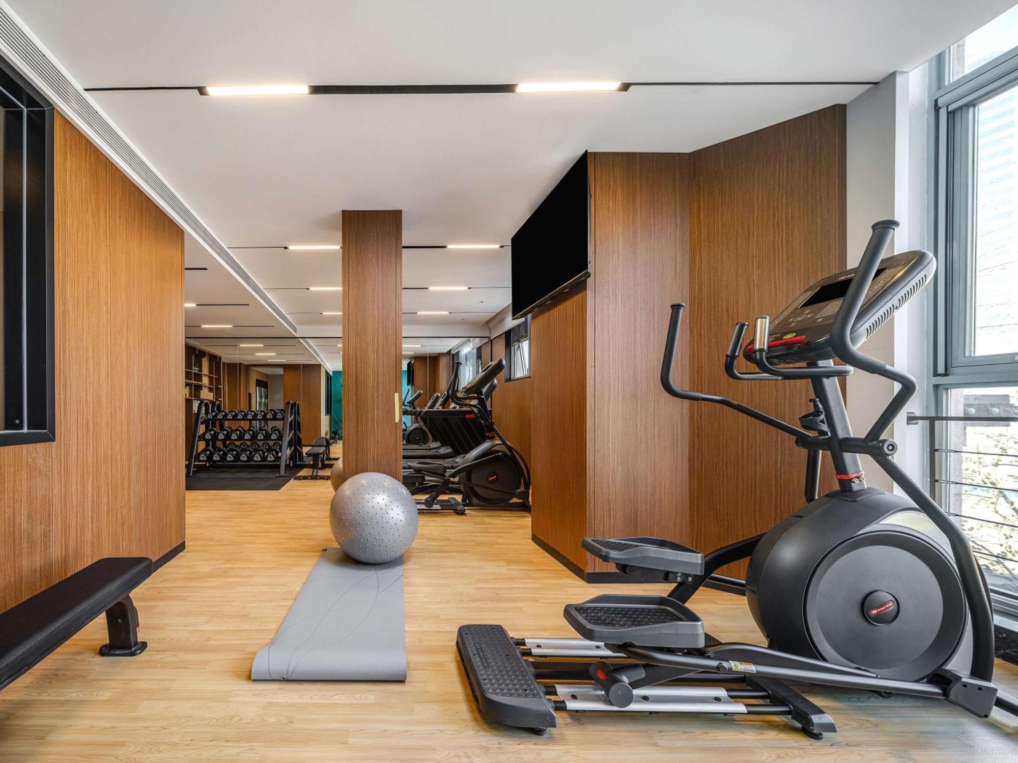 Hilton Garden Inn Beijing Guomao Eksteriør bilde
