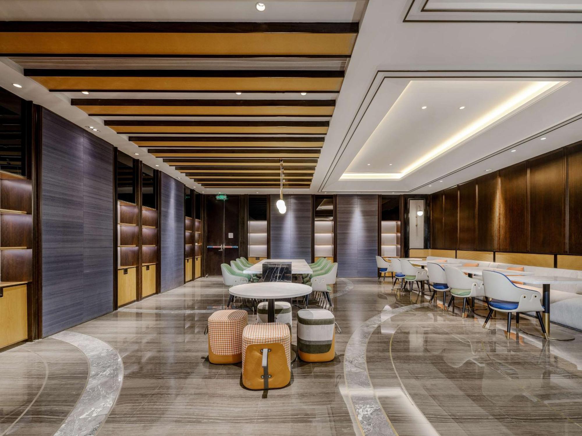 Hilton Garden Inn Beijing Guomao Eksteriør bilde