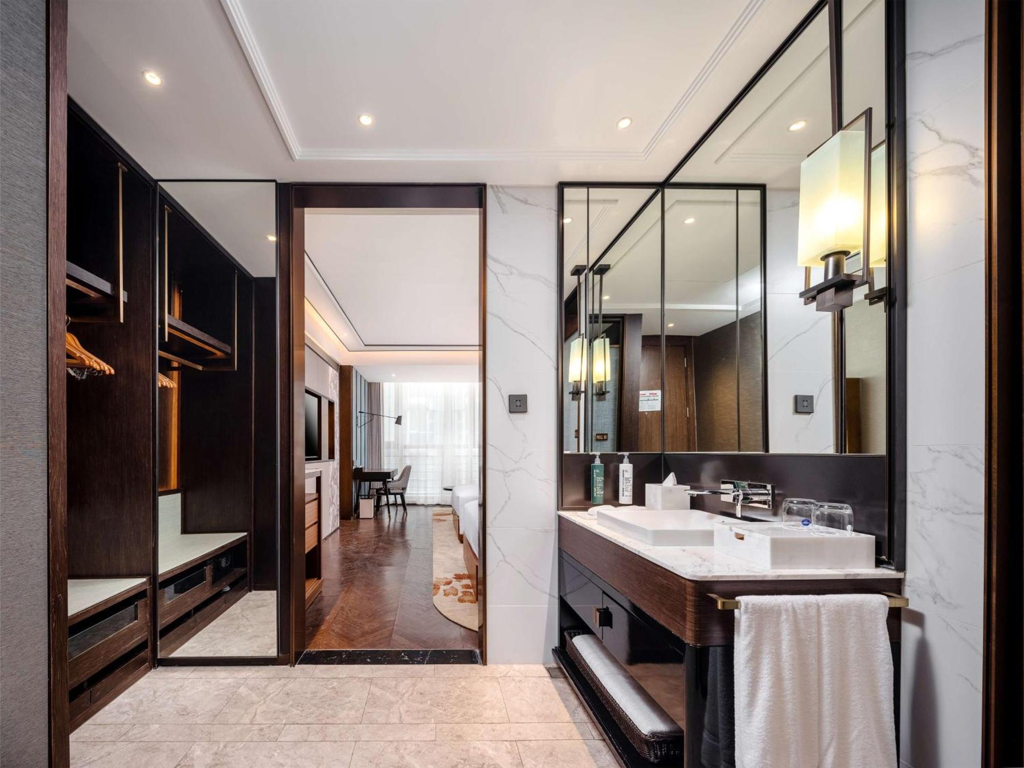 Hilton Garden Inn Beijing Guomao Eksteriør bilde
