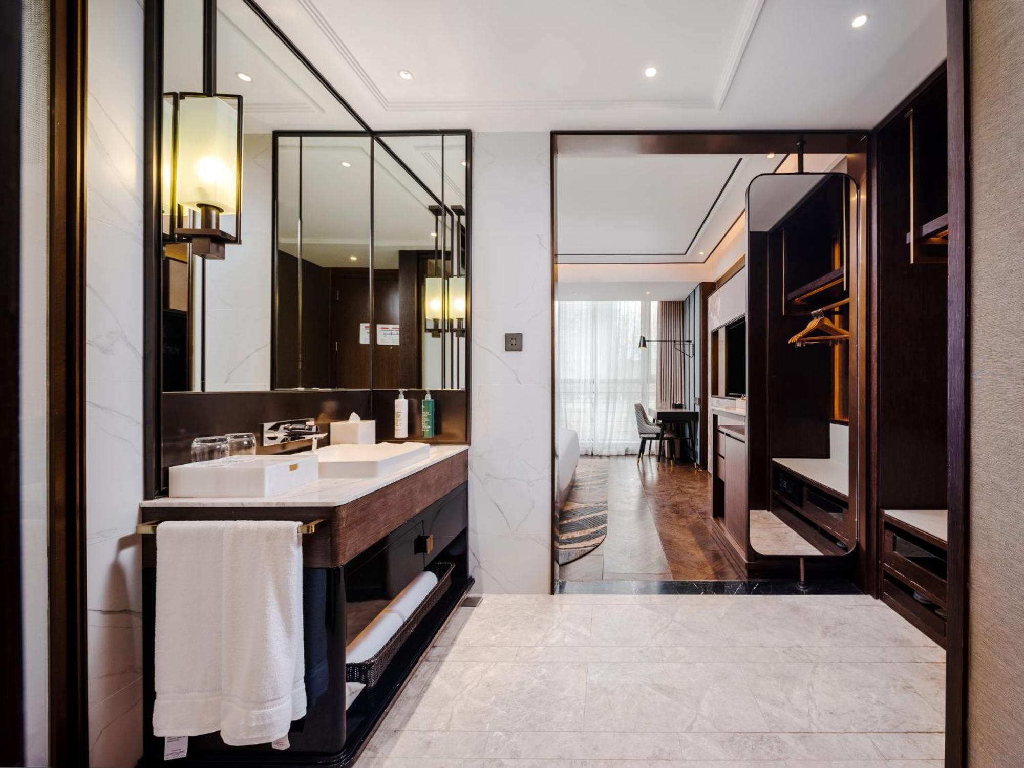 Hilton Garden Inn Beijing Guomao Eksteriør bilde
